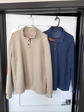 Casual Pullover Sweaters - Beige & Navy with Contrast Trim